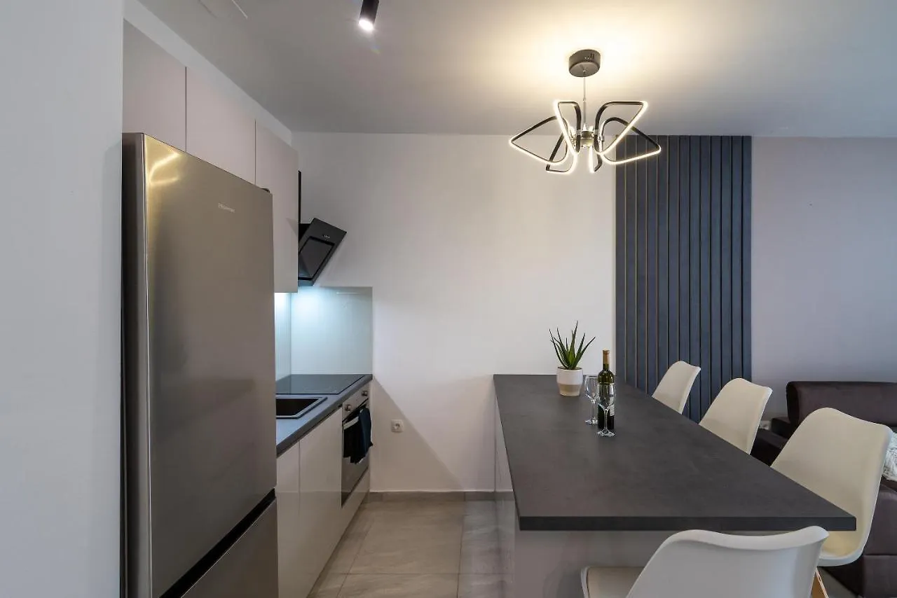 Apartments Angelus 트로기르
